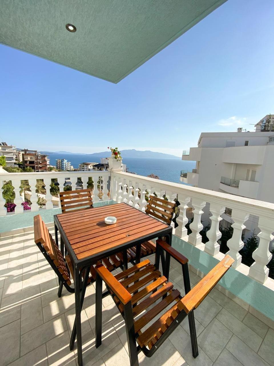 Hotel Abedini Saranda Kültér fotó