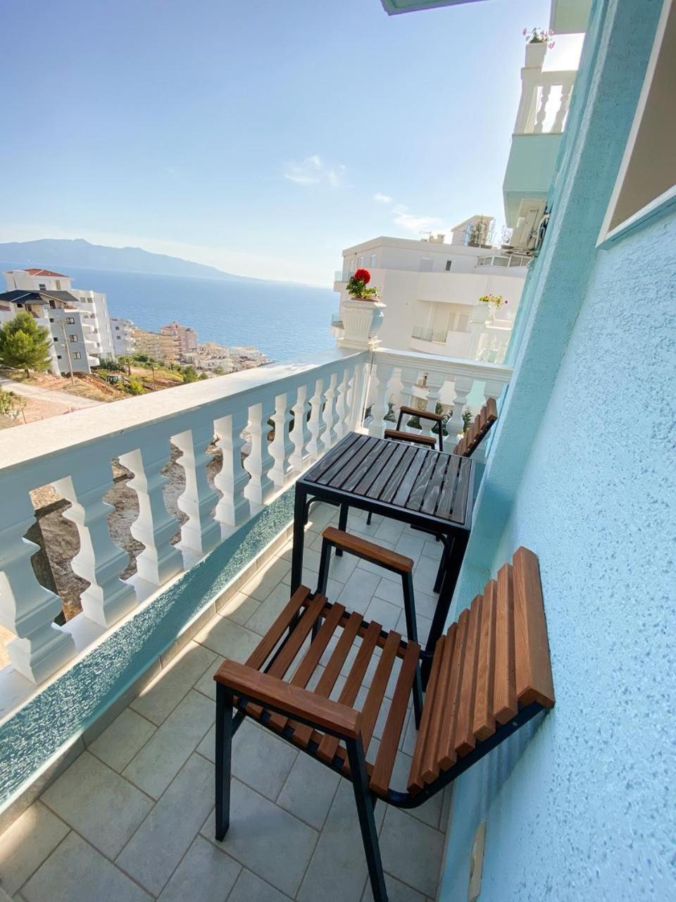 Hotel Abedini Saranda Kültér fotó