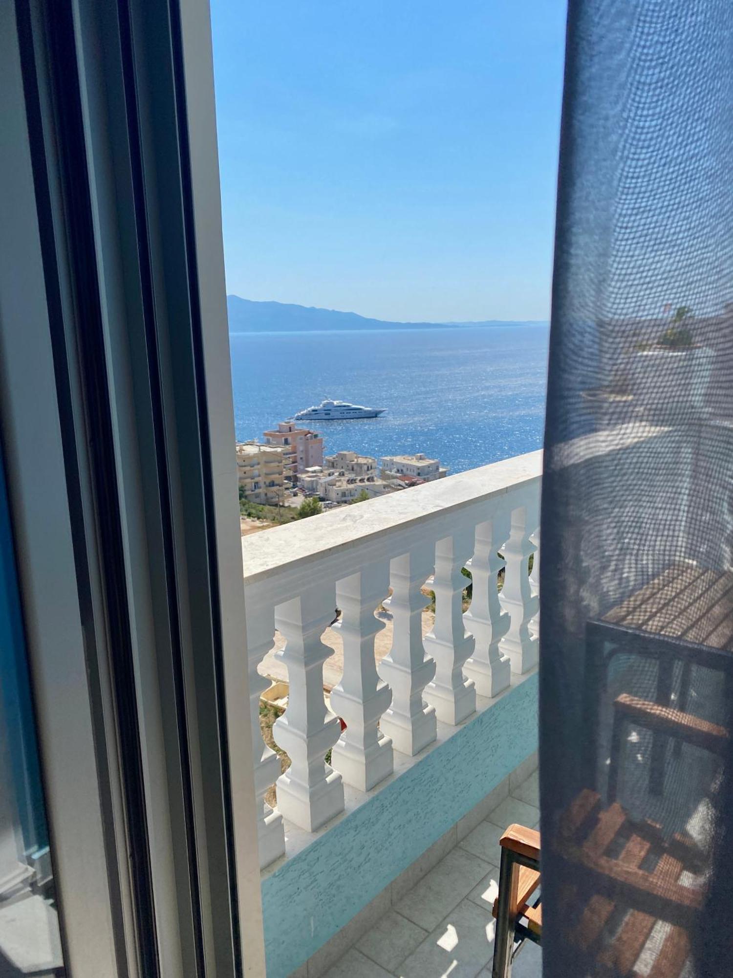 Hotel Abedini Saranda Kültér fotó
