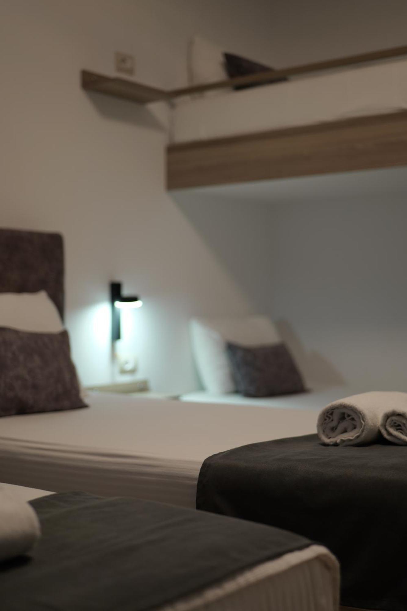Hotel Abedini Saranda Kültér fotó
