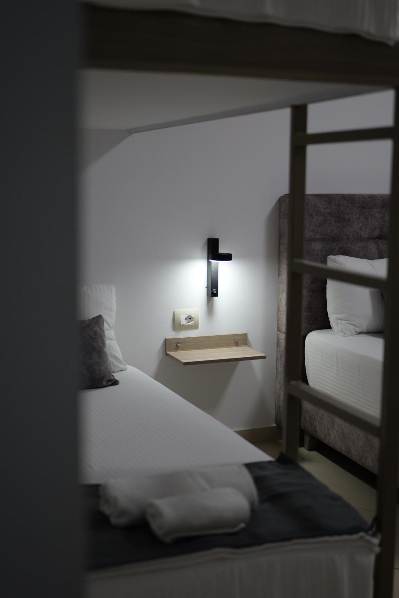 Hotel Abedini Saranda Kültér fotó